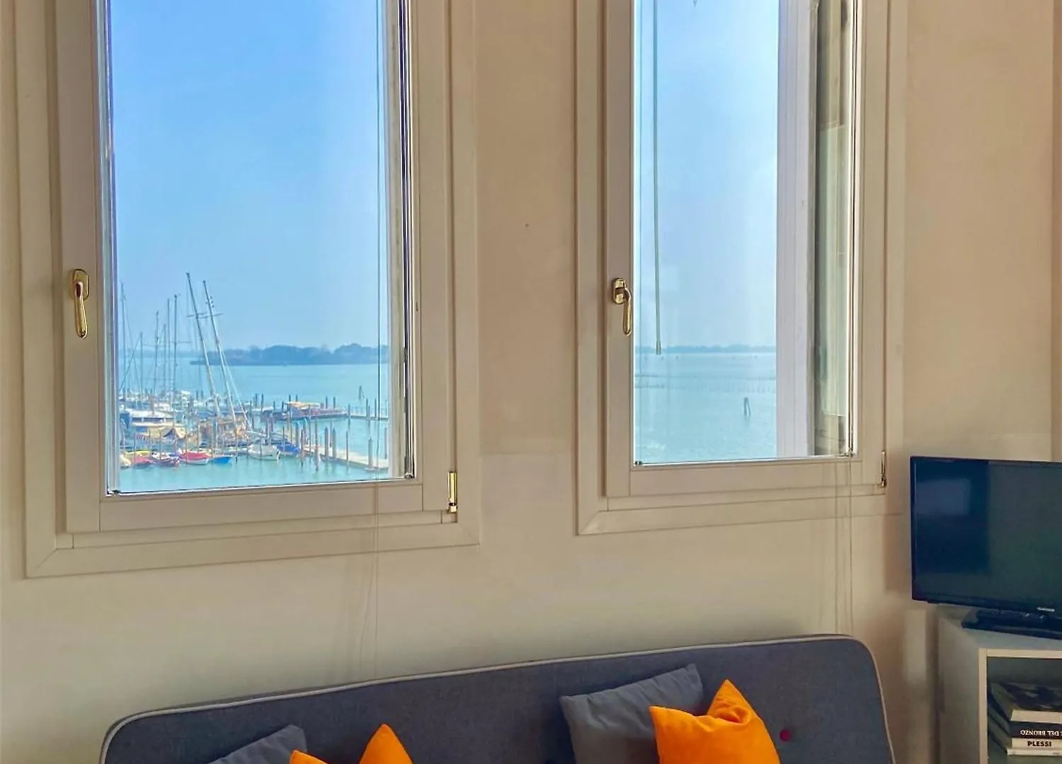 Apartment Miami In Venice Italy